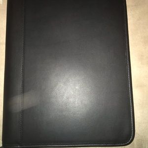 Leather portfolio  Coach
